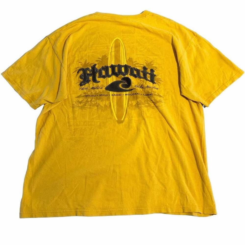 Performance Surfwear Hawaii Surfboard Graphic T-Shirt Size XL Yellow